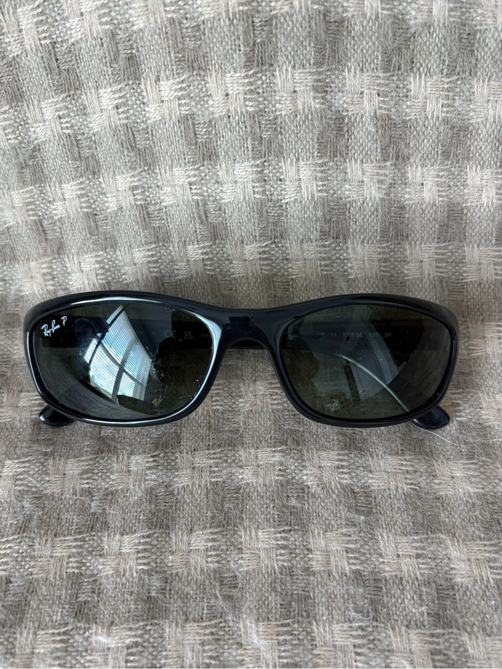 RAY BAN POLARIZED RB4115 BLACK SUNGLASSES